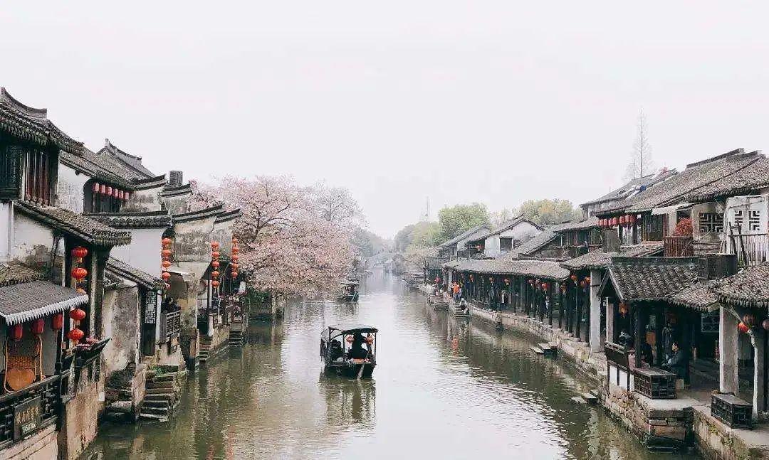移动硬盘无法打开提示格式化游戏画面